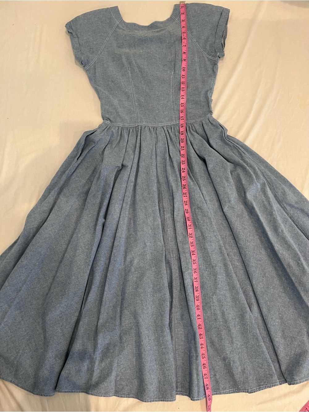 1970s Vintage -style denim fit-and-flare midi dress - Picture 6 of 6